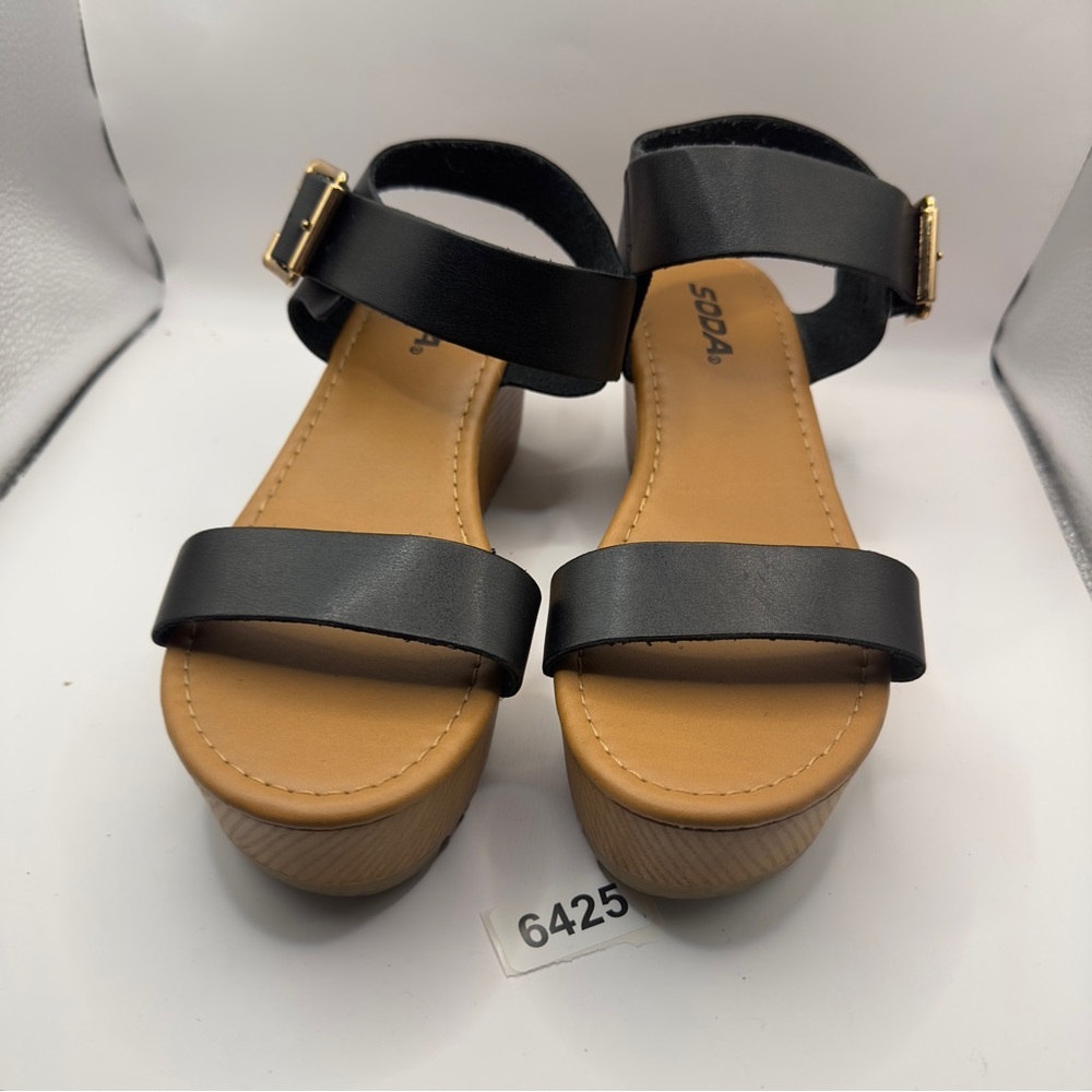 Soda black size 9 block heels 2-1/2 “ great preowned condition 
P-m